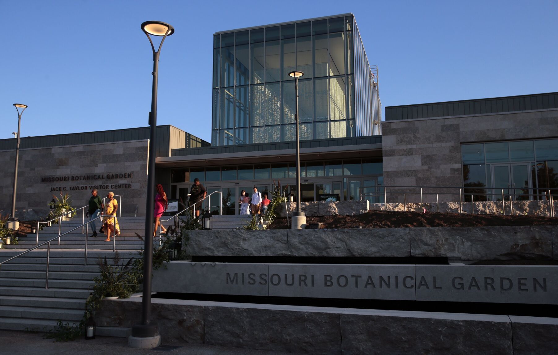 Missouri Botanical Garden set to open new visitor center